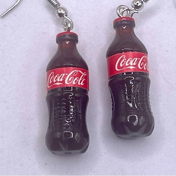 ⭐️3/$25⭐️ Fun Coca Cola Dangle Silver Tone Earrings NWT - Picture 2 of 3